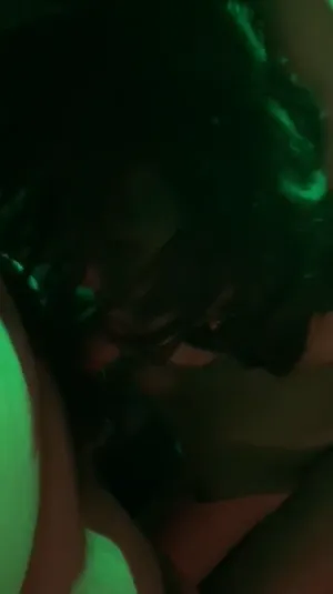 사까시영상 찍어달라는 레전드급 존예여친 - 한국야동 국산야동